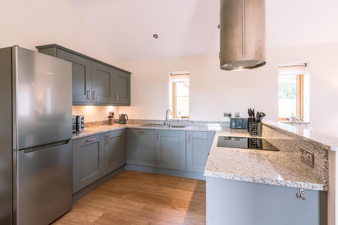 Brecks Farm - Cow Kennels Villa York Bagian luar foto